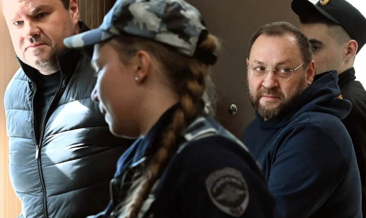 Адвокаты перестарались с защитой.